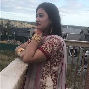 Meet your Posher, Tasmina